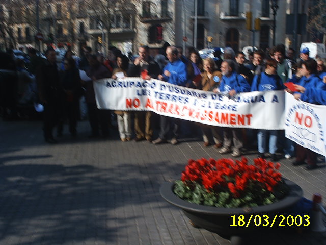 concentració contra el transvasament  bcn 6.jpg